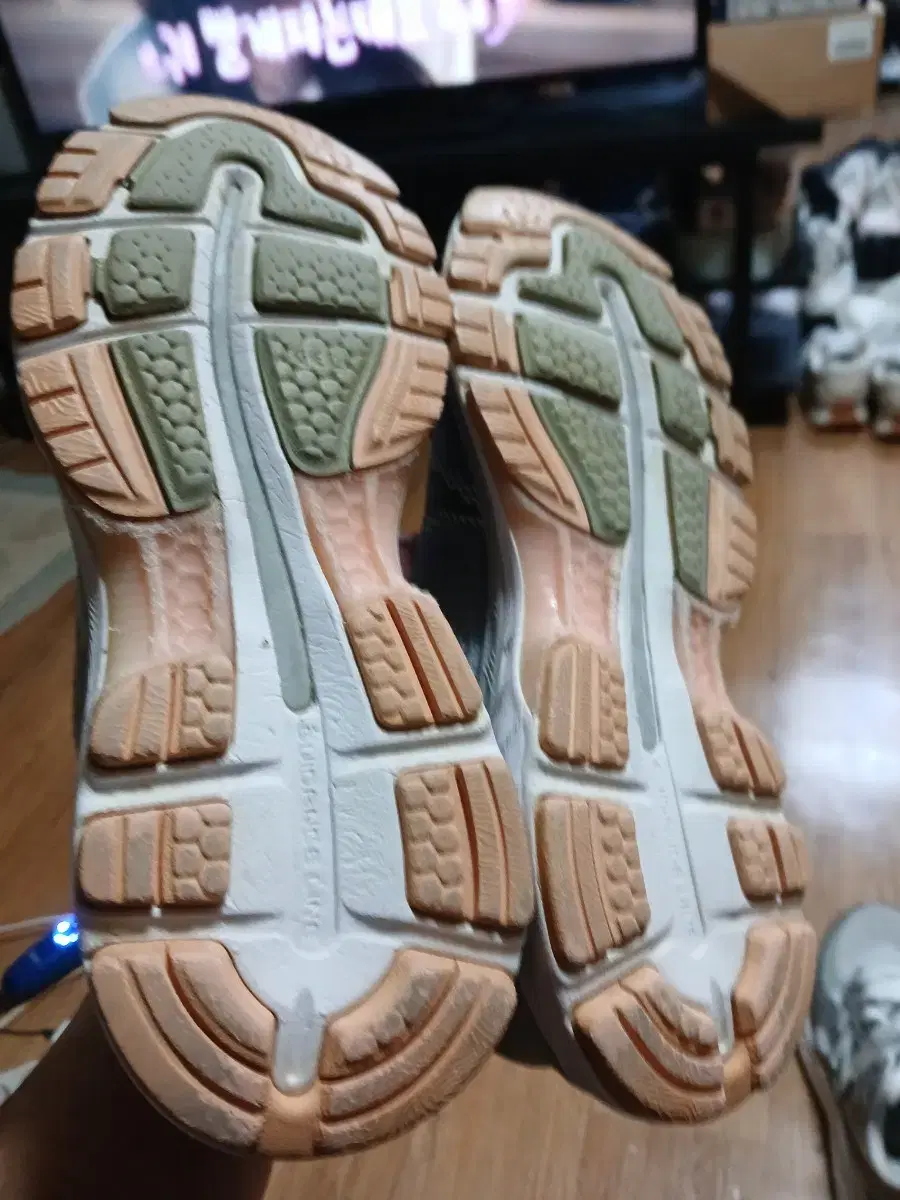 thumbnail-9
